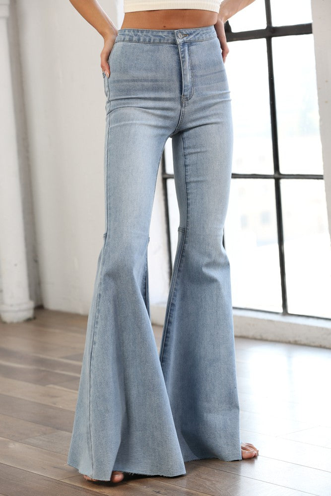 Graceland Flare Jeans | Light Denim