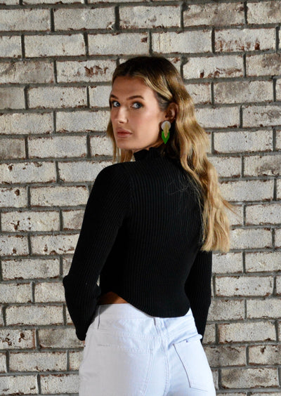 Roger That Cropped Sweater | Black