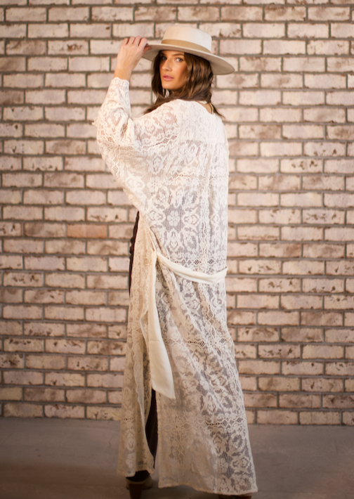 Bella Donna Kimono